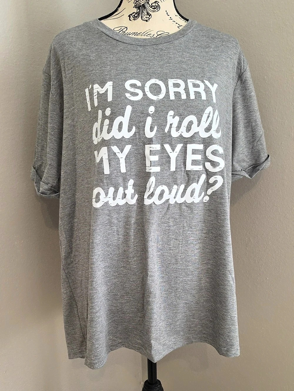Women's Graphic Roll-Up Sleeve Tee in Gray Size 2XL